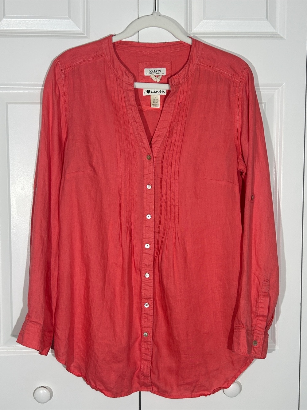 Malvin Coral Linen Button-Front Blouse